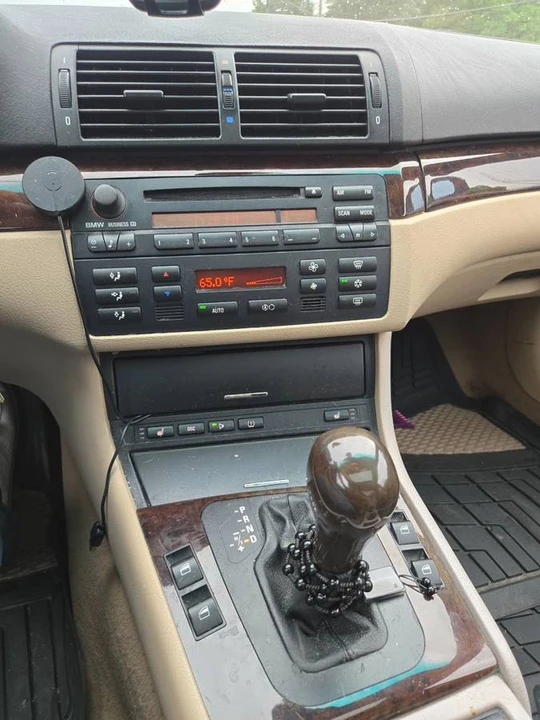 2004 BMW E46 330i & 330Ci - Image 6 of 14