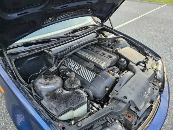 2004 BMW E46 330i & 330Ci - Image 15 of 16