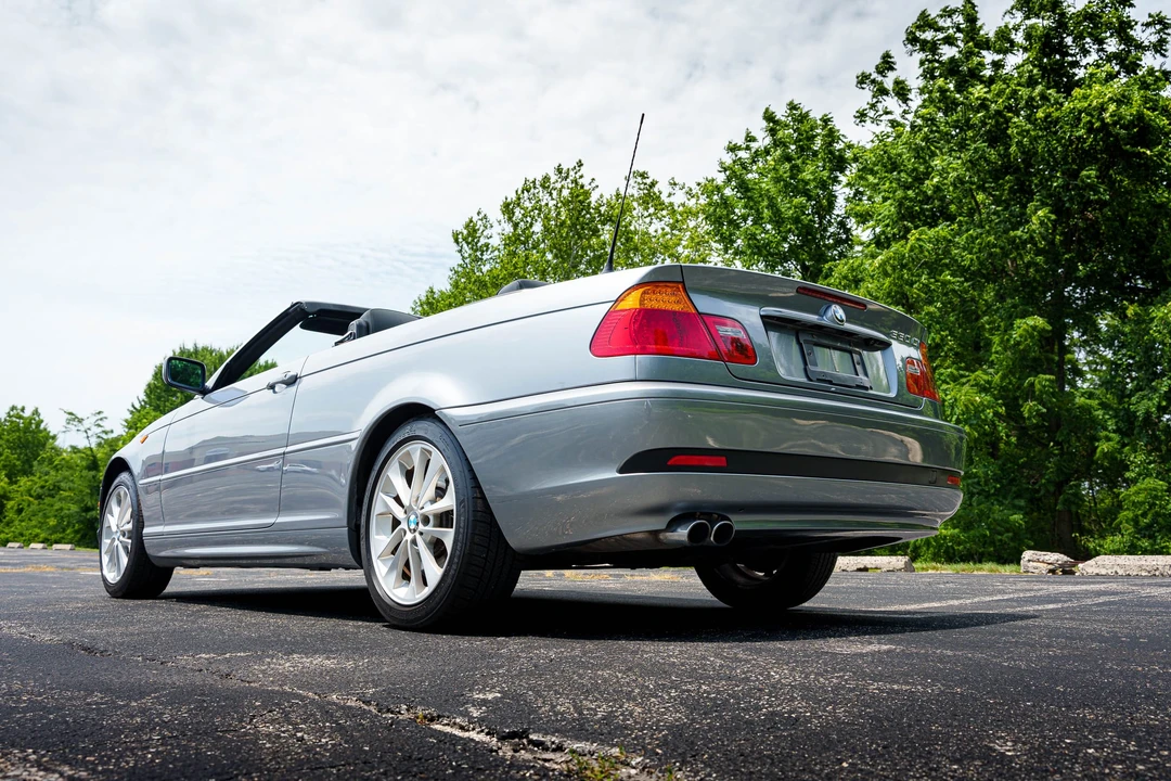 2004 BMW E46 330i & 330Ci - Image 14 of 31