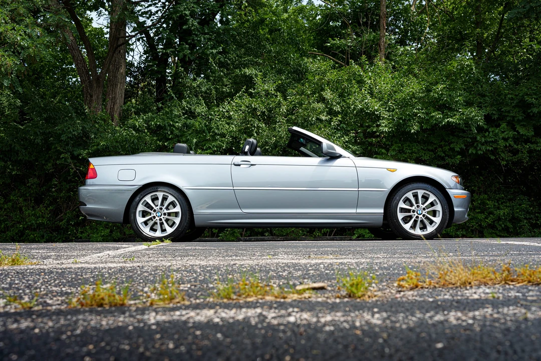 2004 BMW E46 330i & 330Ci - Image 19 of 31