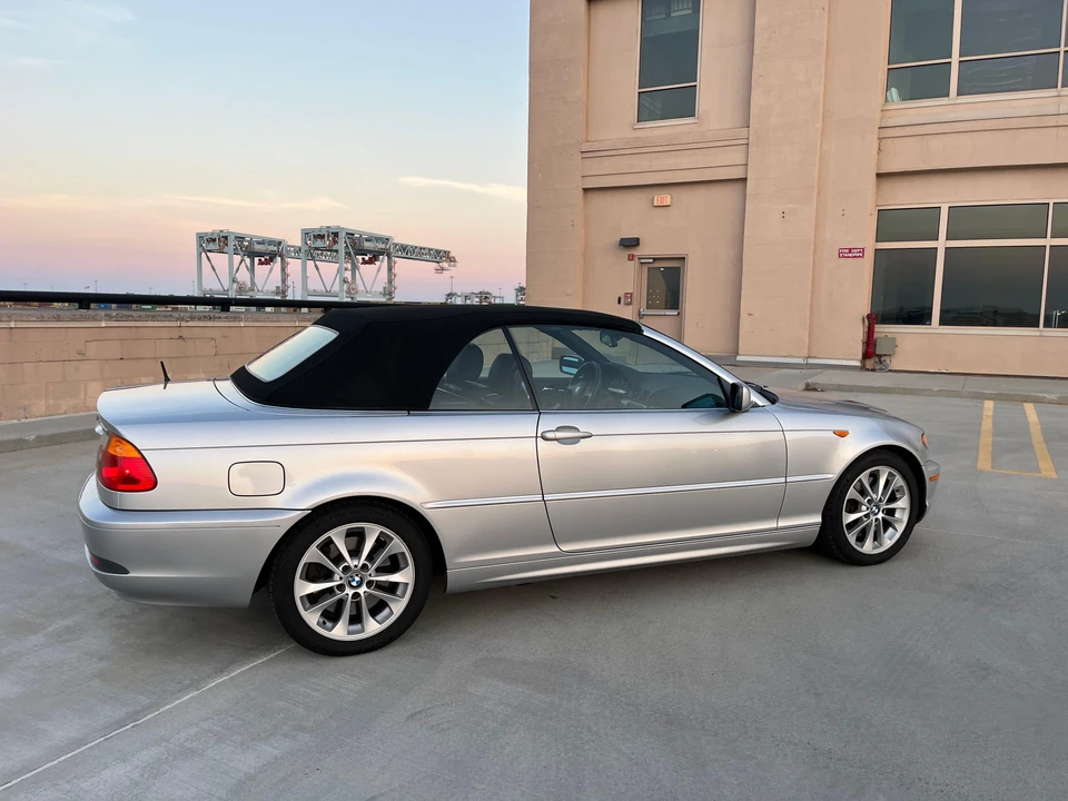 2004 BMW E46 330i & 330Ci - Image 26 of 31