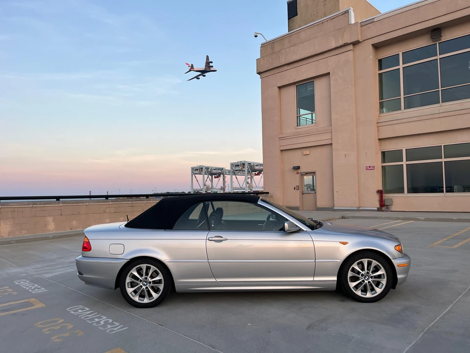 2004 BMW E46 330i & 330Ci - Image 27 of 31