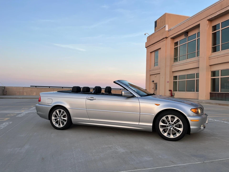 2004 BMW E46 330i & 330Ci - Image 16 of 31