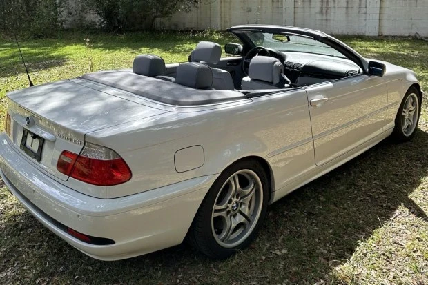 2004 BMW E46 330i & 330Ci - Image 2 of 7