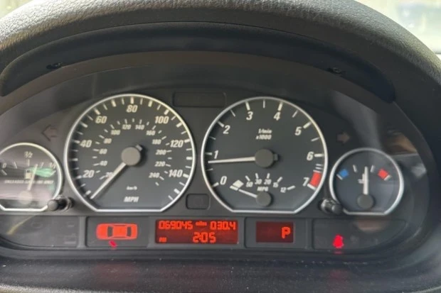 2004 BMW E46 330i & 330Ci - Image 5 of 7