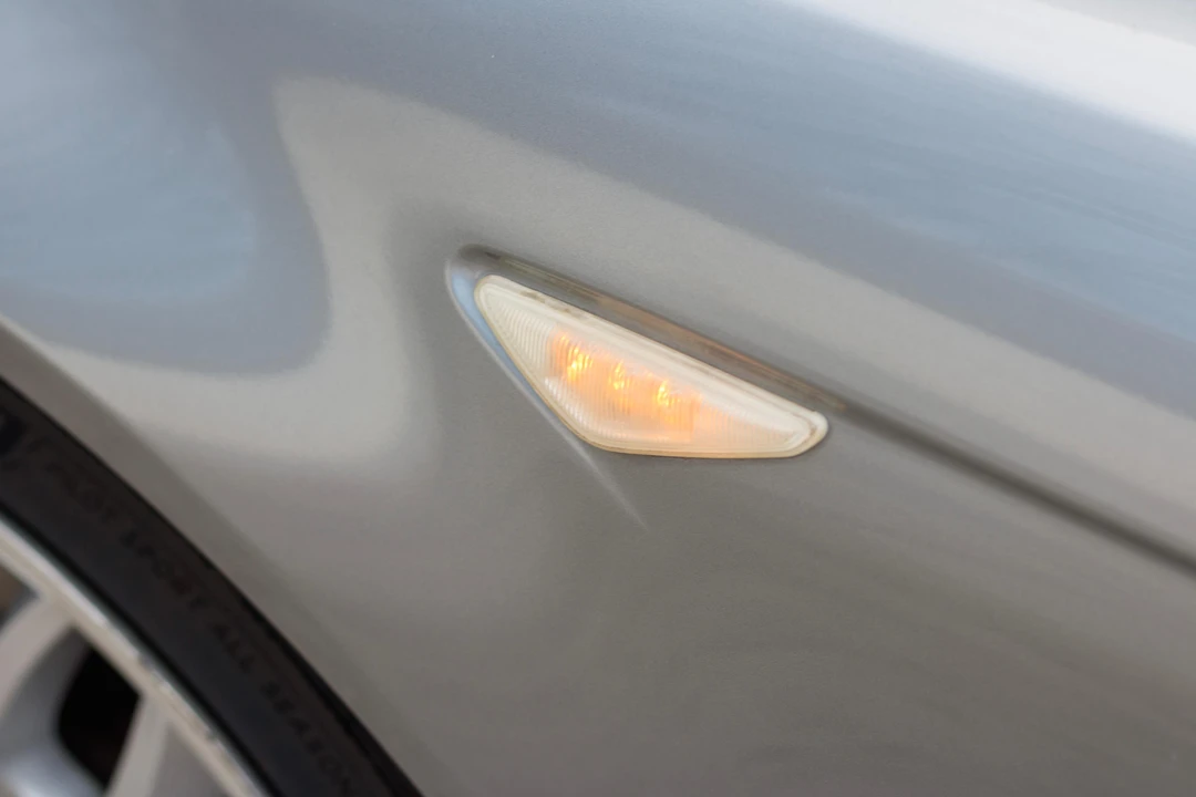 2004 BMW E46 330i & 330Ci - Image 29 of 31