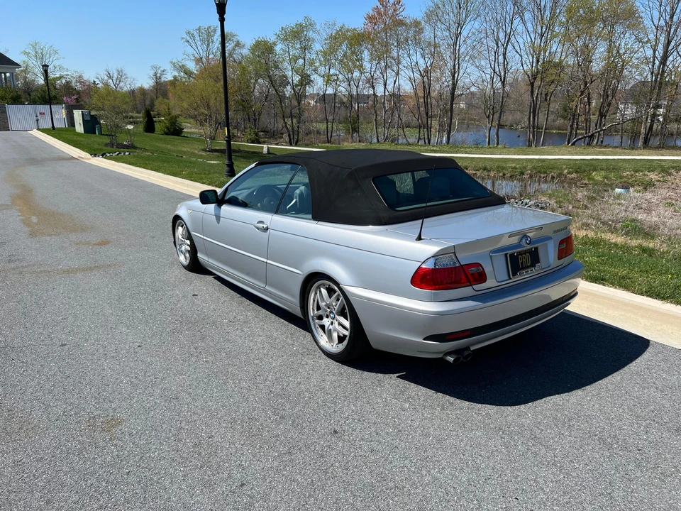 2004 BMW E46 330i & 330Ci - Image 16 of 31