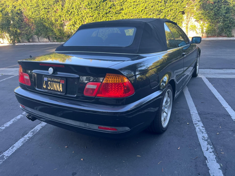 2004 BMW E46 330i & 330Ci - Image 16 of 31