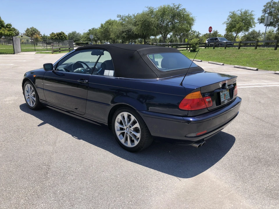 2004 BMW E46 330i & 330Ci - Image 28 of 31