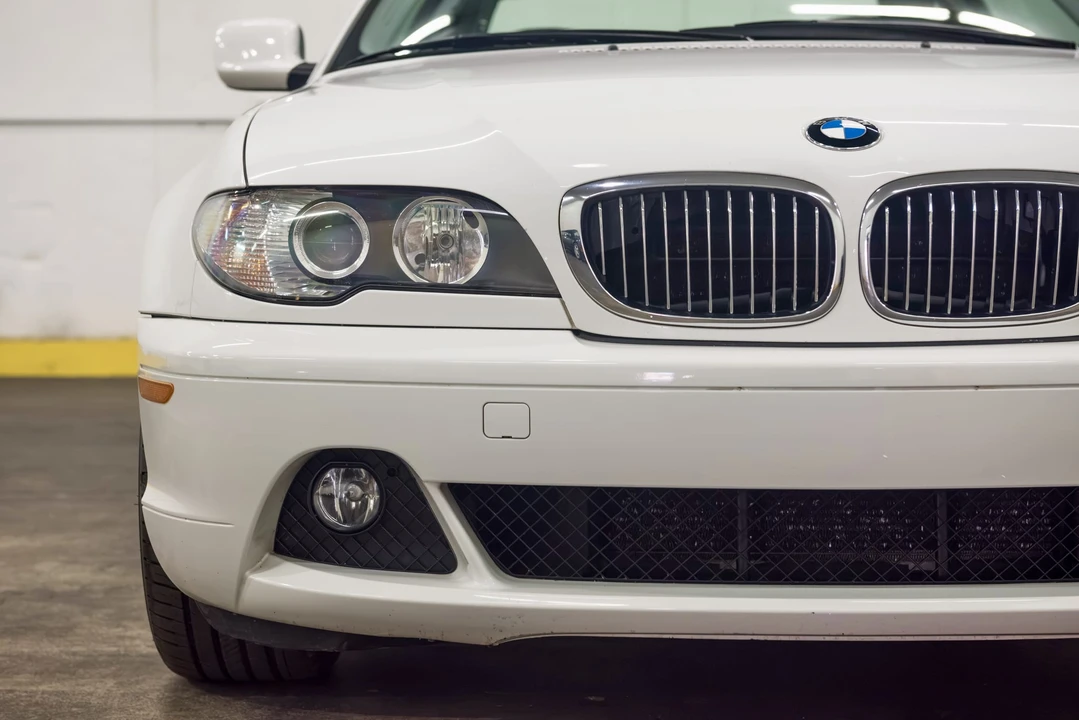 2004 BMW E46 330i & 330Ci - Image 24 of 31
