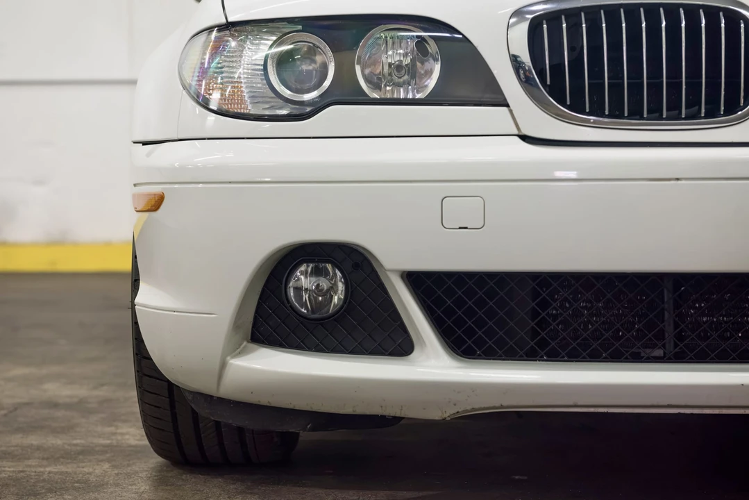 2004 BMW E46 330i & 330Ci - Image 30 of 31