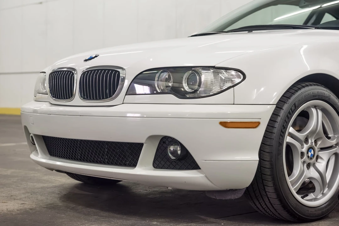 2004 BMW E46 330i & 330Ci - Image 23 of 31