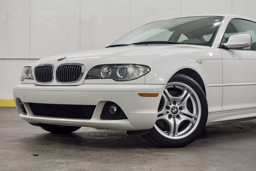 2004 BMW E46 330i & 330Ci - Image 21 of 31
