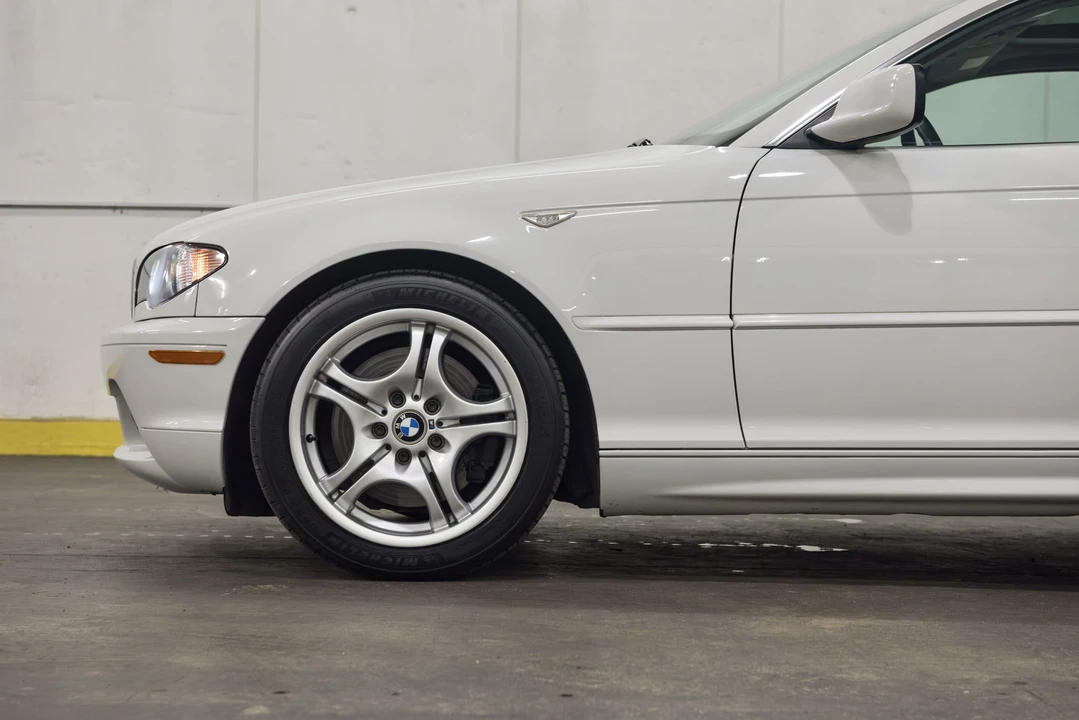 2004 BMW E46 330i & 330Ci - Image 17 of 31