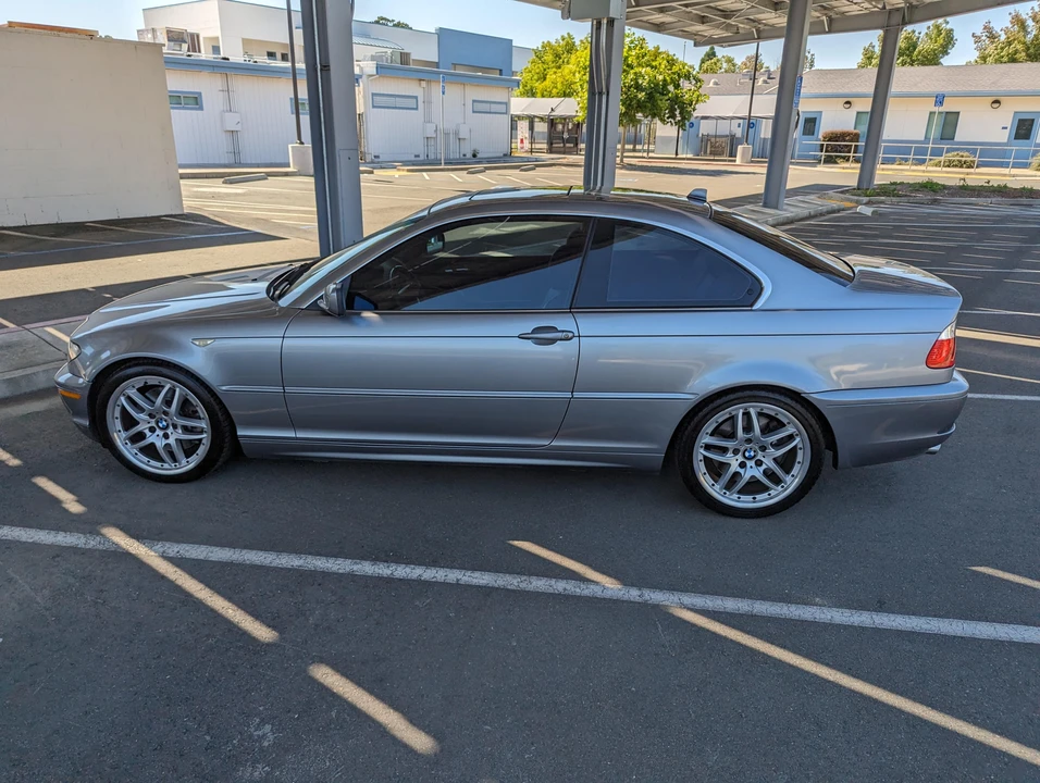 2004 BMW E46 330i & 330Ci - Image 11 of 31
