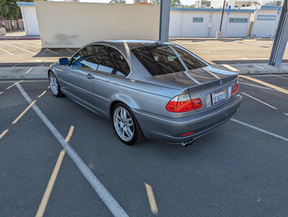 2004 BMW E46 330i & 330Ci - Image 13 of 31