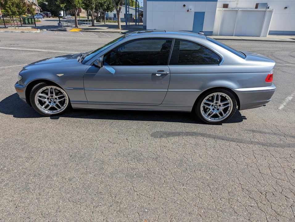 2004 BMW E46 330i & 330Ci - Image 10 of 31