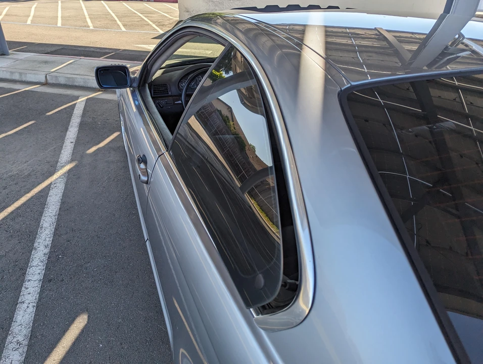 2004 BMW E46 330i & 330Ci - Image 30 of 31