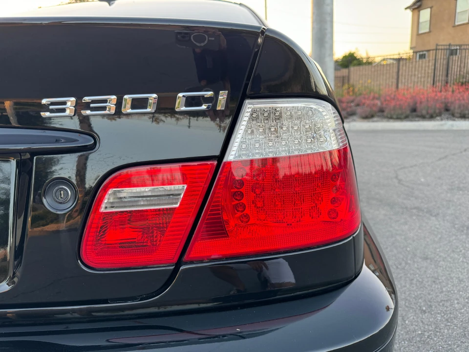 2004 BMW E46 330i & 330Ci - Image 23 of 31
