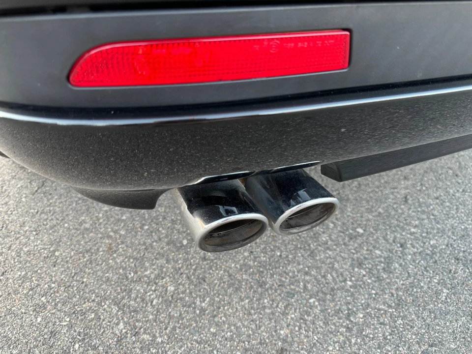 2004 BMW E46 330i & 330Ci - Image 22 of 31