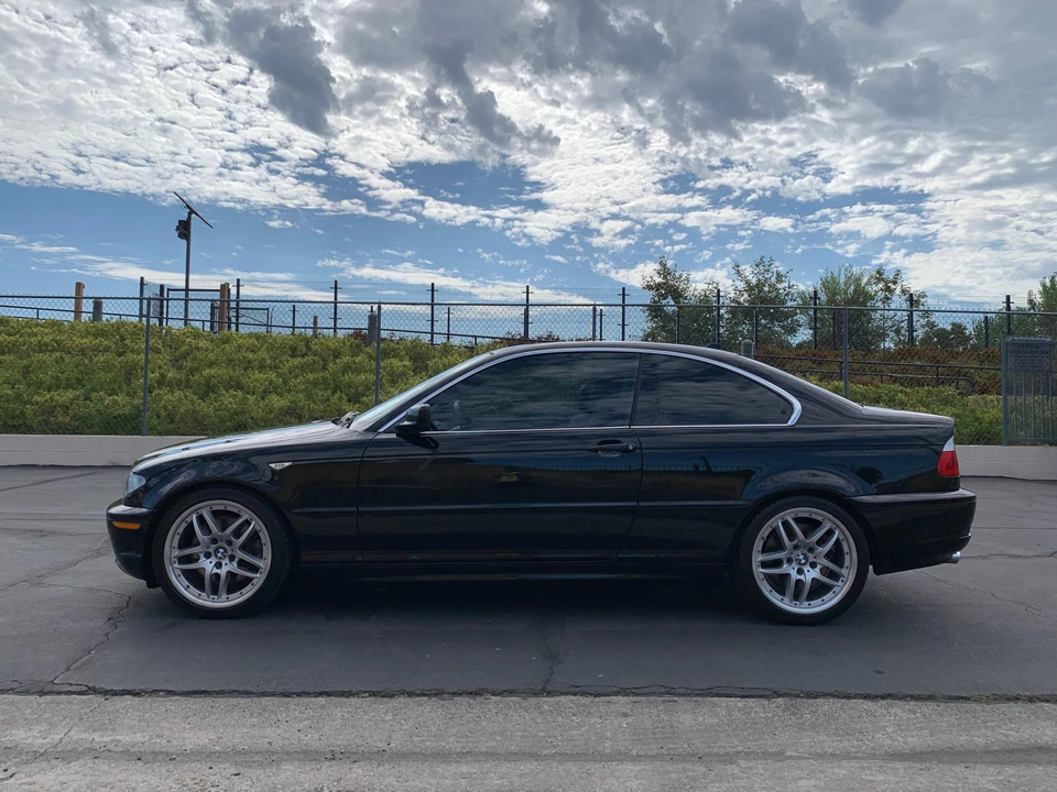 2004 BMW E46 330i & 330Ci - Image 8 of 31