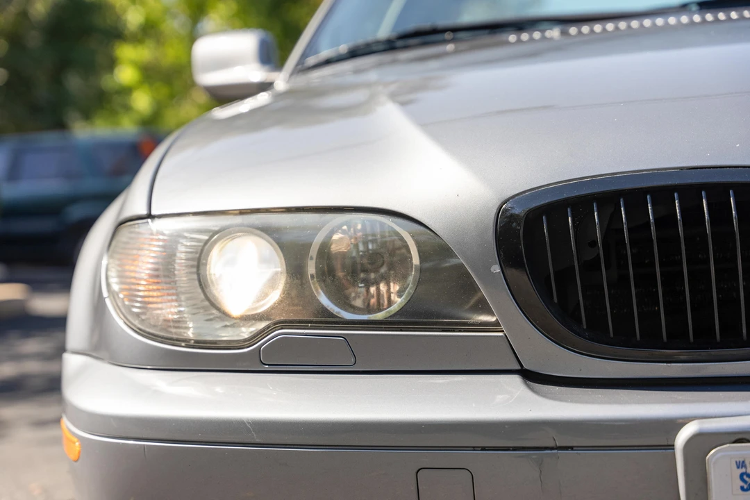 2004 BMW E46 330i & 330Ci - Image 11 of 31