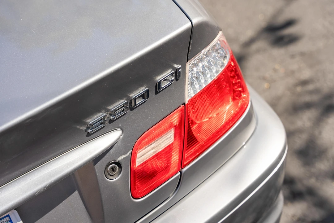 2004 BMW E46 330i & 330Ci - Image 27 of 31