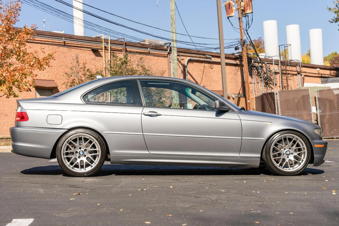 2004 BMW E46 330i & 330Ci - Image 3 of 31