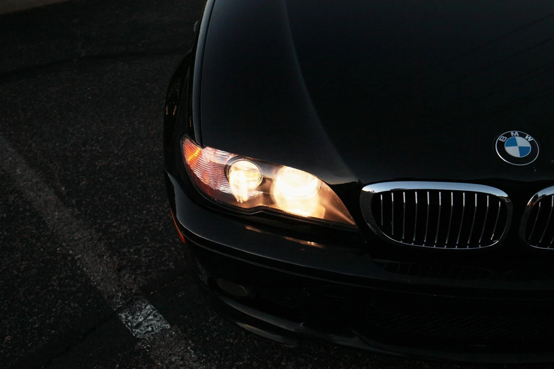 2004 BMW E46 330i & 330Ci - Image 21 of 31