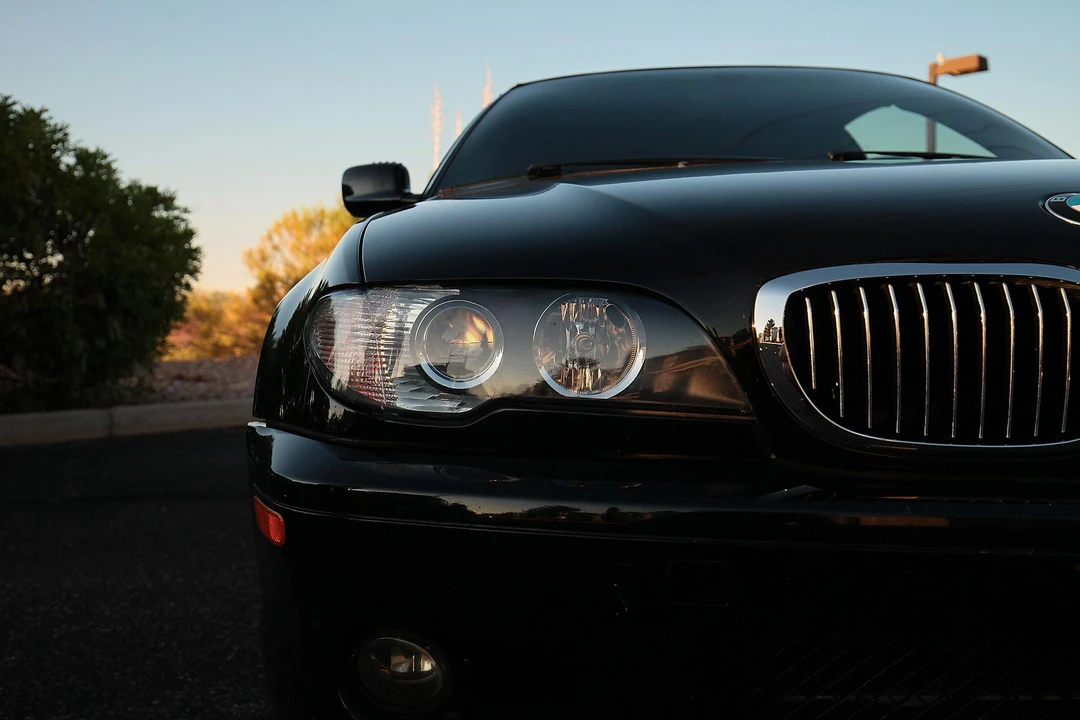2004 BMW E46 330i & 330Ci - Image 18 of 31