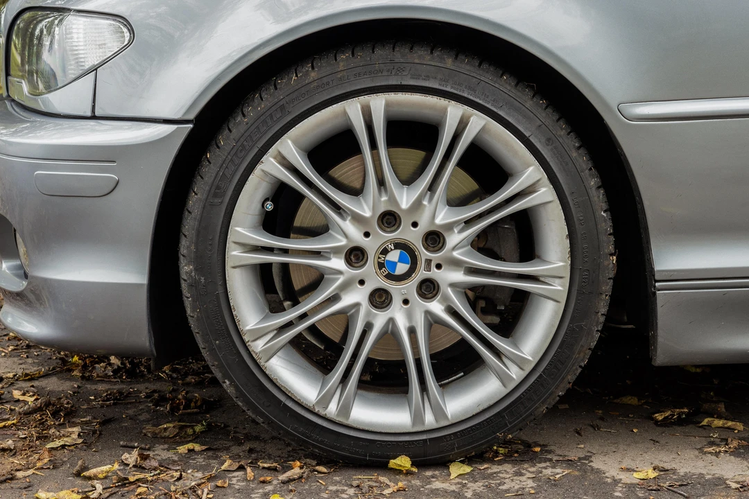 2004 BMW E46 330i & 330Ci - Image 16 of 31