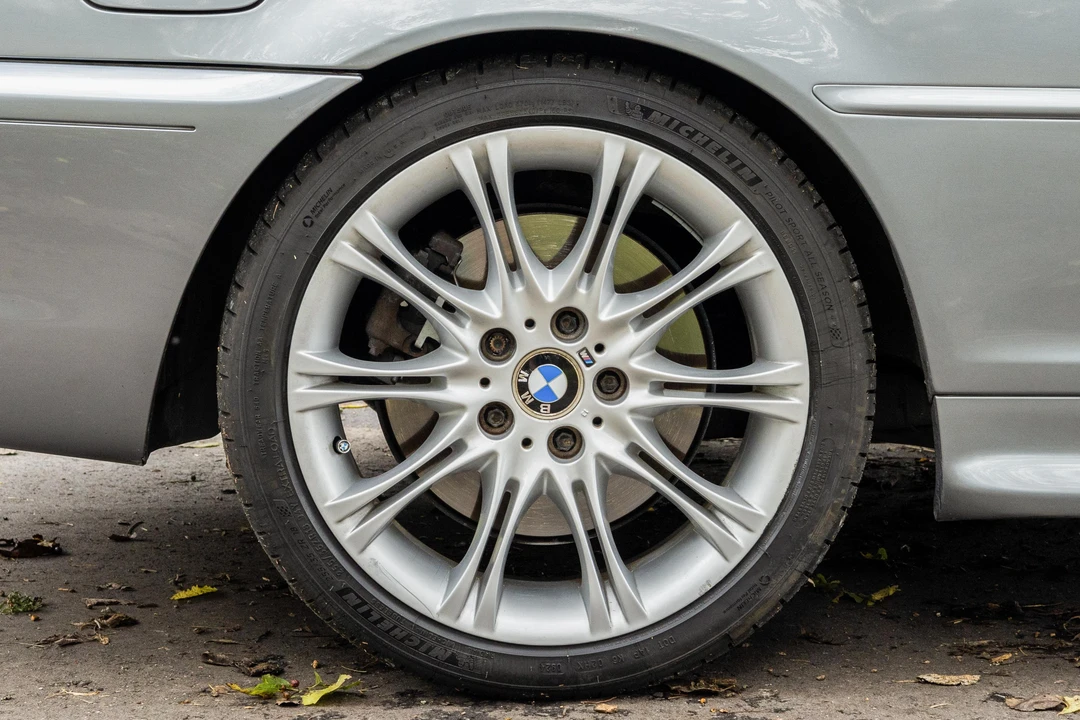 2004 BMW E46 330i & 330Ci - Image 19 of 31