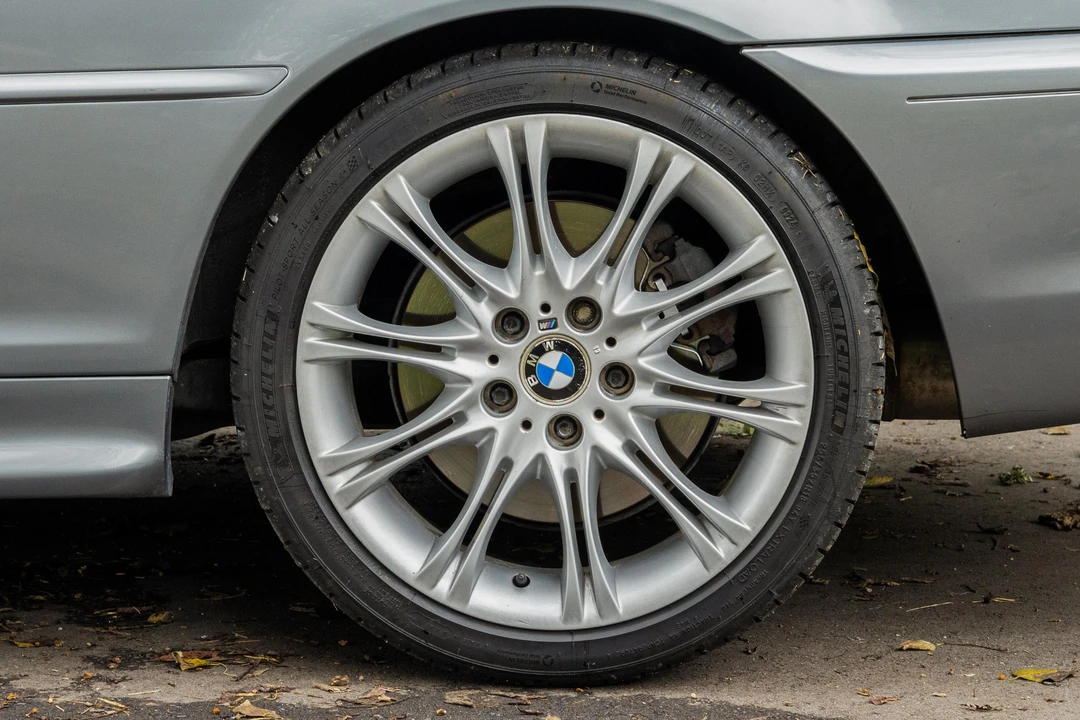 2004 BMW E46 330i & 330Ci - Image 17 of 31