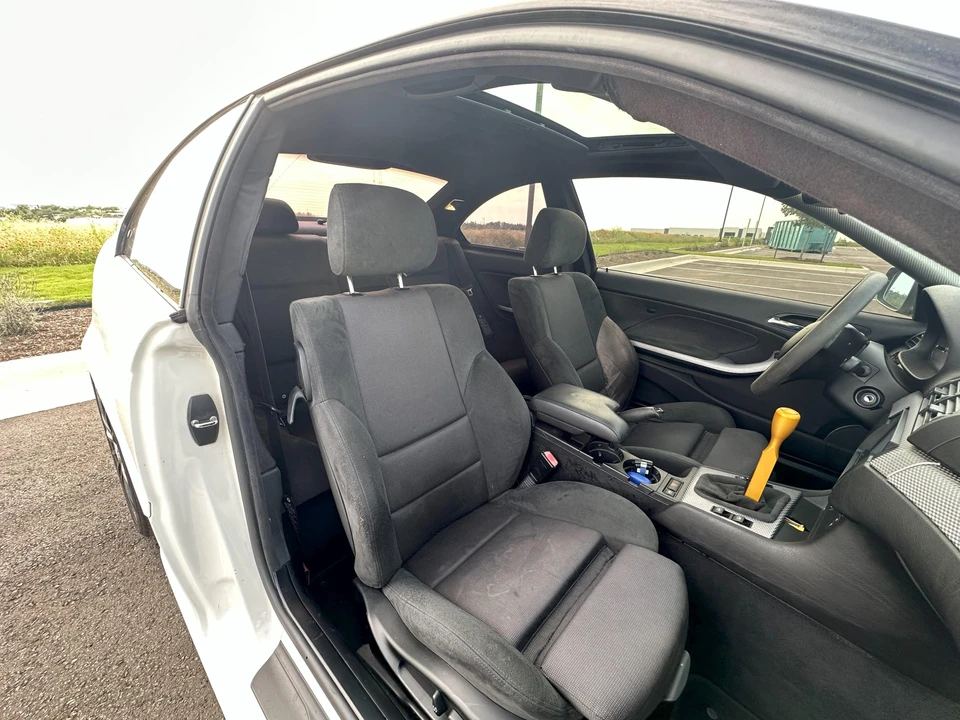 2004 BMW E46 330i & 330Ci - Image 31 of 31