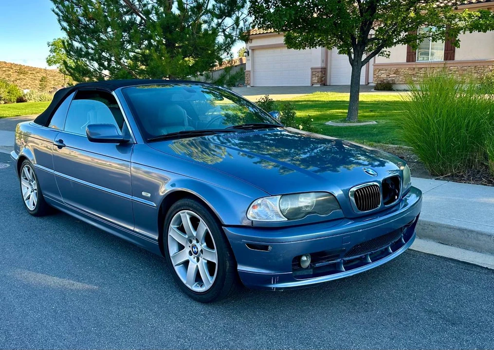 2004 BMW E46 330i & 330Ci - Image 2 of 4