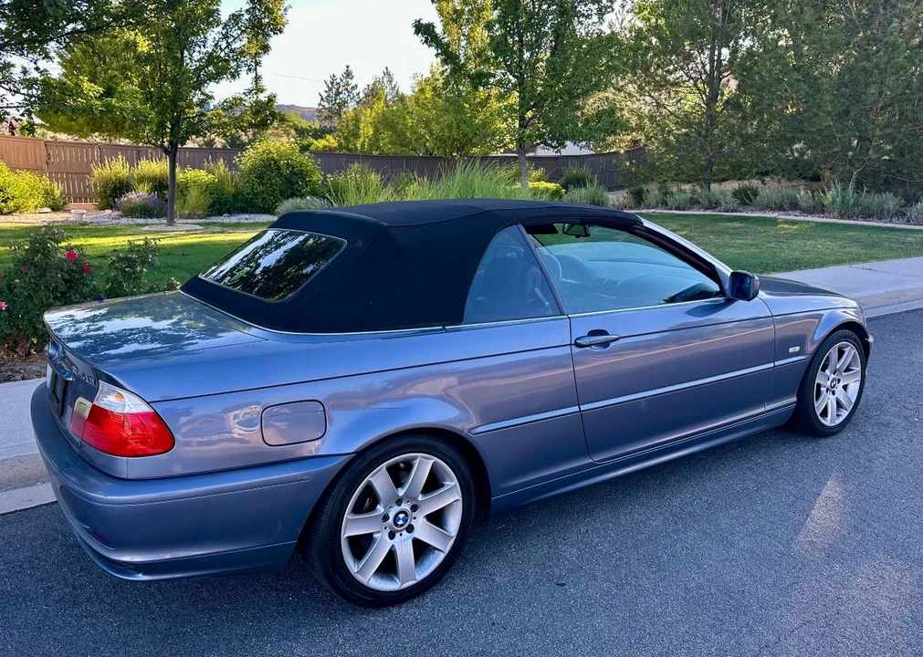 2004 BMW E46 330i & 330Ci - Image 3 of 4
