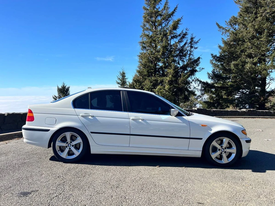 2004 BMW E46 330i & 330Ci - Image 5 of 21