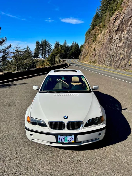 2004 BMW E46 330i & 330Ci - Image 3 of 21