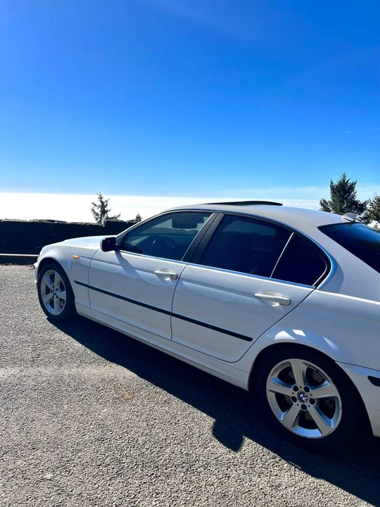 2004 BMW E46 330i & 330Ci - Image 2 of 21