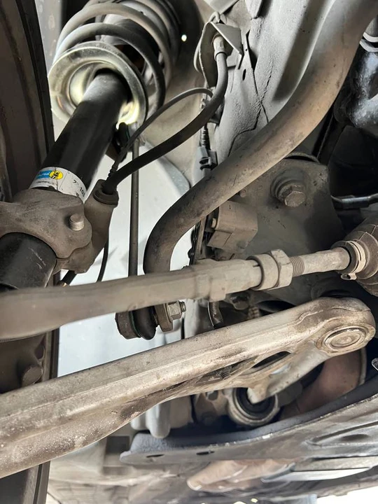 2004 BMW E46 330i & 330Ci - Image 21 of 21