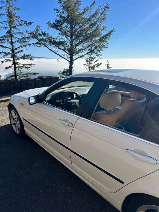 2004 BMW E46 330i & 330Ci - Image 16 of 21