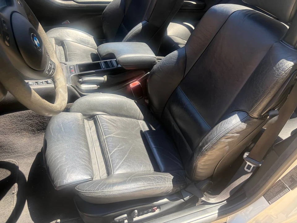 2004 BMW E46 330i & 330Ci - Image 11 of 20