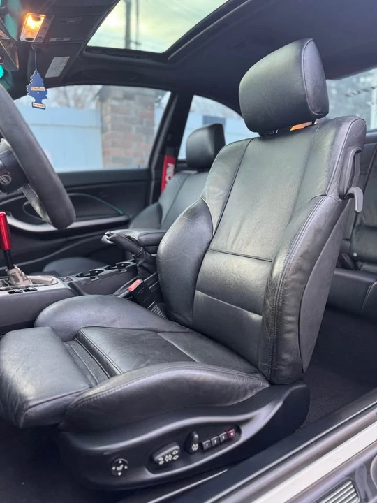 2004 BMW E46 330i & 330Ci - Image 19 of 20