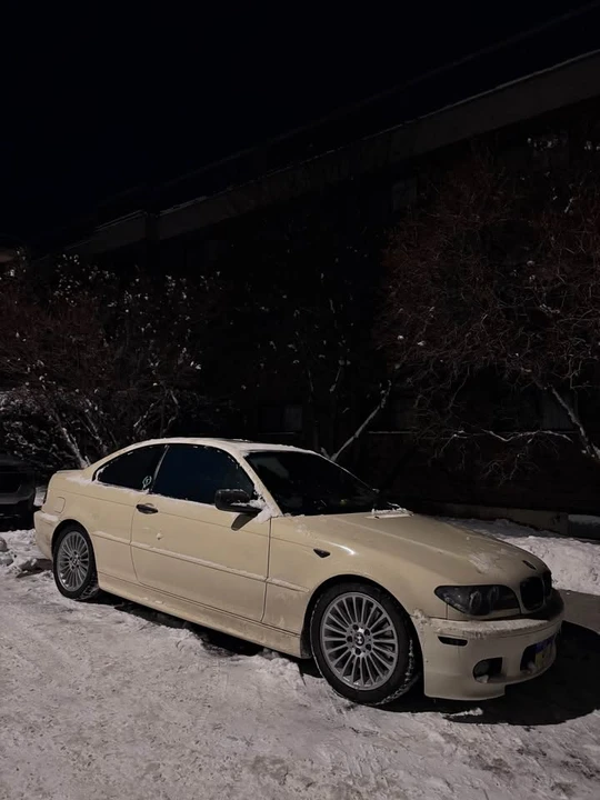 2004 BMW E46 330i & 330Ci - Image 8 of 20