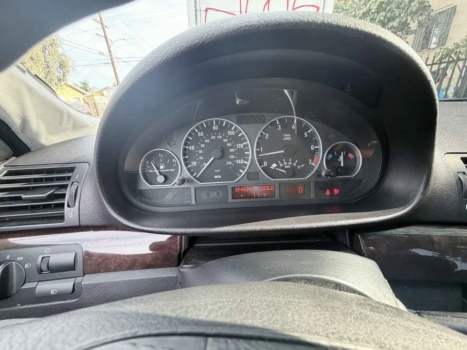 2004 BMW E46 330i & 330Ci - Image 5 of 8