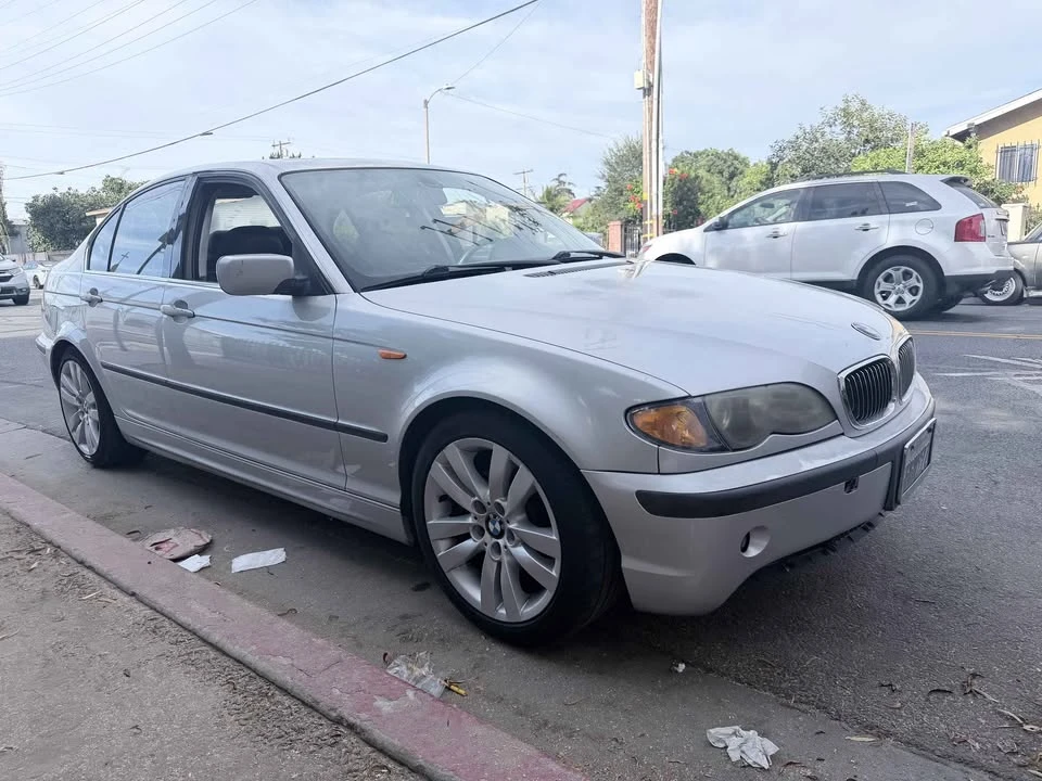 2004 BMW E46 330i & 330Ci - Image 2 of 8