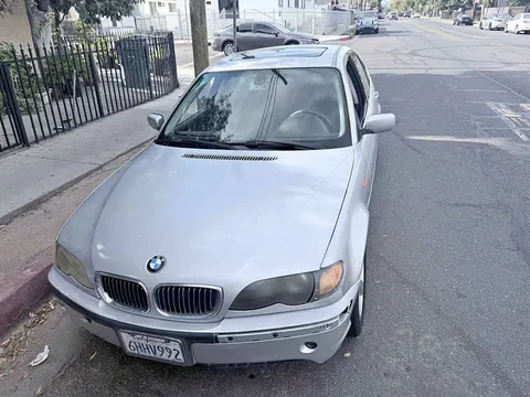 2004 BMW 330i