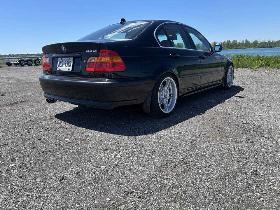 2004 BMW E46 330i & 330Ci - Image 26 of 31