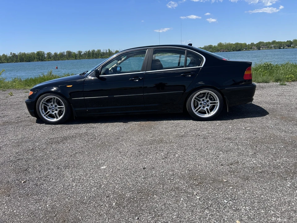 2004 BMW E46 330i & 330Ci - Image 22 of 31