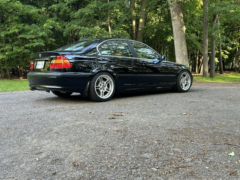 2004 BMW E46 330i & 330Ci - Image 11 of 31